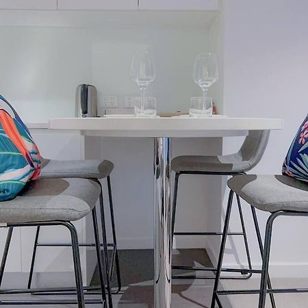 Amazing 2 Bedroom In Cbd! Μπρίσμπεϊν Εξωτερικό φωτογραφία