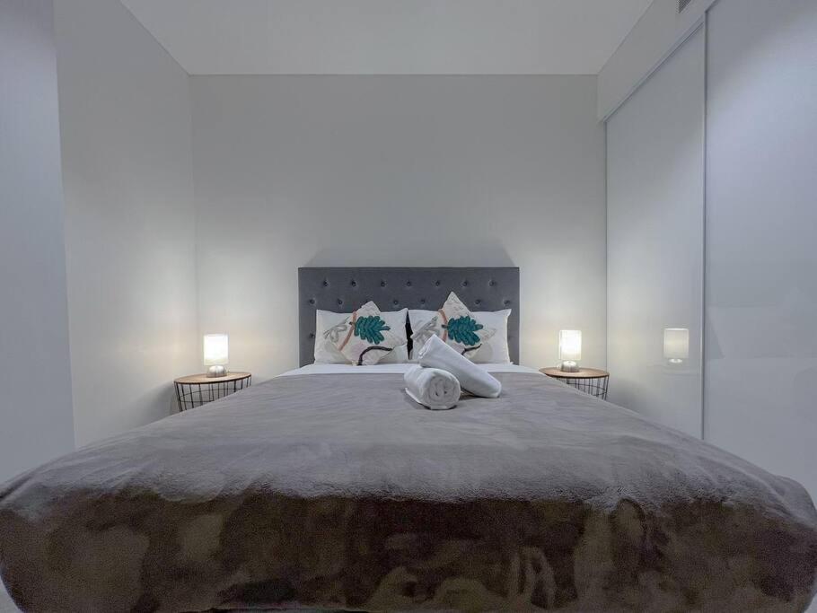 Amazing 2 Bedroom In Cbd! Μπρίσμπεϊν Εξωτερικό φωτογραφία
