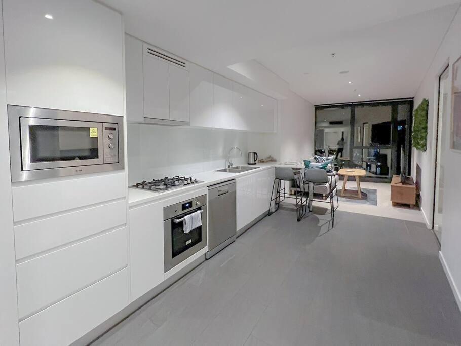 Amazing 2 Bedroom In Cbd! Μπρίσμπεϊν Εξωτερικό φωτογραφία